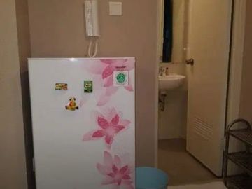 New & Fully Furnished 1 BR Apartemen Signature Park Grande/No Monthly
