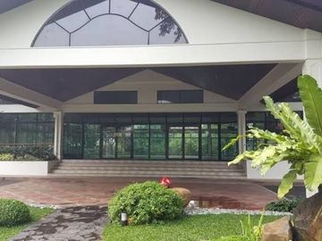 5 Bedrooms HOUSE AND LOT FOR SALE in Valle Verde 6, Pasig City