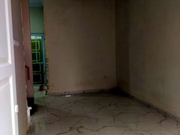 Rumah dijual di Cipedak, Jakarta Selatan.