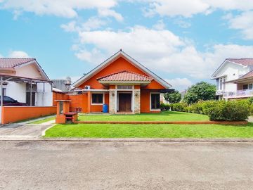 Rumah LT 211 SHM Hadap Selatan 15 Mnt ke Mal Ciputra Cibubur J-49397