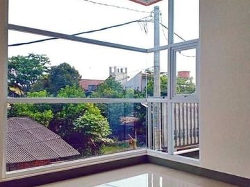 Rumah Minimalis di Arcamanik Dekat Antapani & Cisaranten