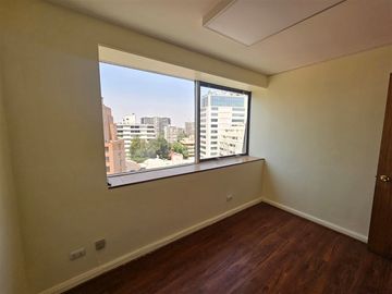 Oficina 2 privados en venta en Corazon ce Providencia