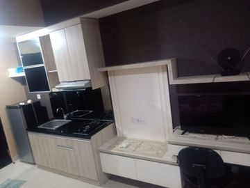 Dijual Apartement Paramount Skyline Gading Serpong Murah Studio Lantai 8 Full Furnished