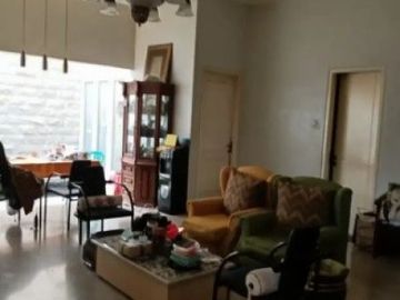 Rumah Mewah 1,5 Lantai Bendul Merisi Dekat Plaza Marina