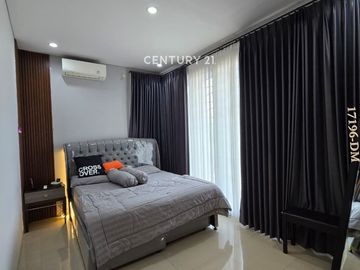 Dijual Rumah Full Furnished  Strategis Di Kawasan Elit Andara