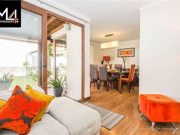 Casa en Venta en Condominio Los Montes