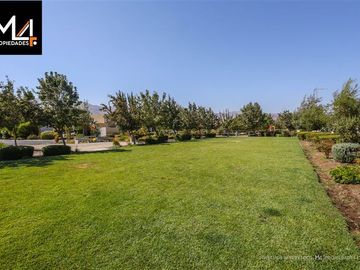 Casa en Venta en Condominio Los Montes