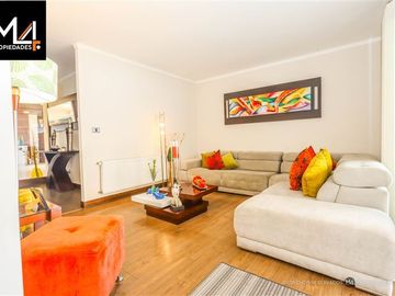 Casa en Venta en Condominio Los Montes
