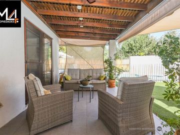 Casa en Venta en Condominio Los Montes