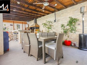 Casa en Venta en Condominio Los Montes