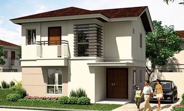 HILLCREST ESTATES HOUSE AND LOT FOR SALE