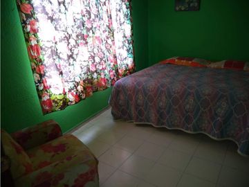CASA EN VENTA CON VISTA AL LAGO 
