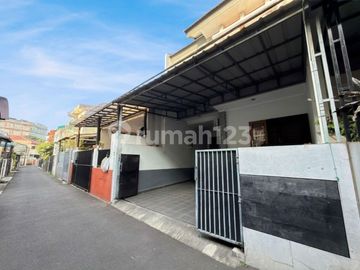 Tebet Barat - Rumah Siap Huni Lokasi Favorite