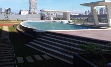 AVIDATOWERS INTIMA IN PACO