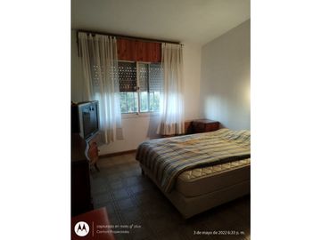 CASA EN VENTA / HERMOSA VISTA !!