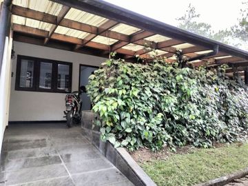 Rumah Asri Klasik Terawat Di Antapani Bandung Timur