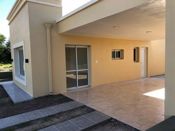 APTA A CREDITO APPTO   ESCRITURA INMEDIATA    CASAS A ESTRENAR CON TERMINACIONES DE YESO Y PISOS DE PRCELANATO FINANCIACION - RECIBIMOS VEHÍCULOS - PR