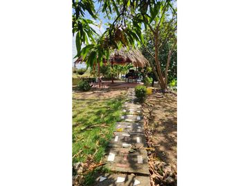 Se vende casa en Brisas Golf  GANGA $ 325.000