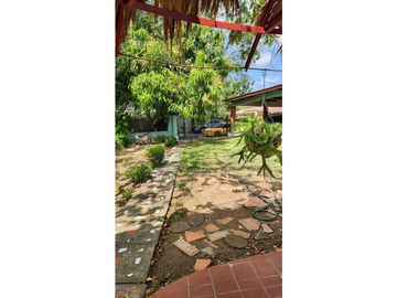 Se vende casa en Brisas Golf  GANGA $ 325.000