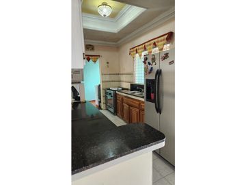 Se vende casa en Brisas Golf  GANGA $ 325.000