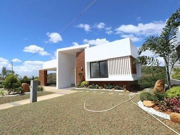 Modern House and Lot in Antipolo City near Sandoval Avenue PH964