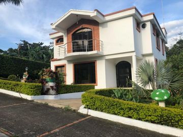casa en venta en fusagasuga. Cod V1709