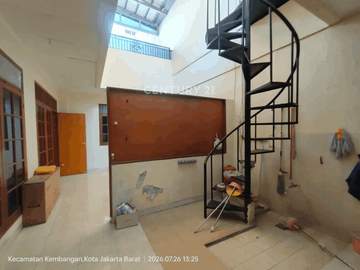 Rumah Cantik 2 Lantai Lokasi Meruya Utara Jakarta Barat Siap Huni