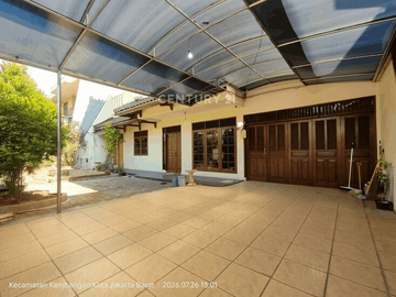 Rumah Cantik 2 Lantai Lokasi Meruya Utara Jakarta Barat Siap Huni