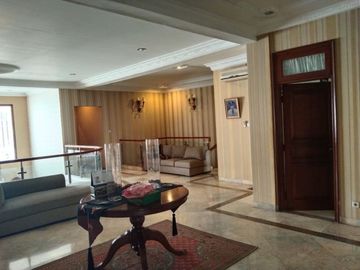 Rumah Cantik area Kramat pela Jakarta timur