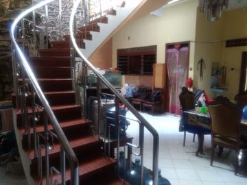 Rumah 2 Lantai Siap Huni Bratang Binangun Surabaya