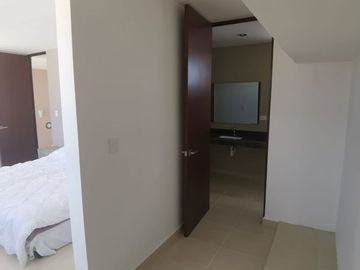 CASAS EN VENTA EN MERIDA  EN PRIVADA CON AMENIDADES EN CARRET A CONKAL