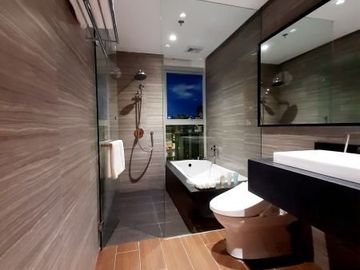 LUXURY CONDOMINIUM IN BGC PHILIPPINES