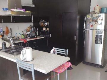 SE VENDE HERMOSA CASA