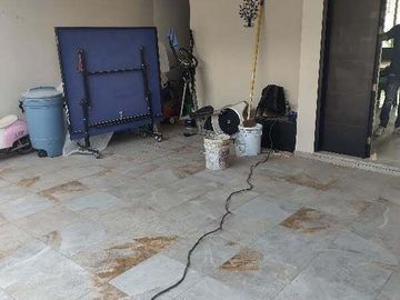 SE VENDE HERMOSA CASA