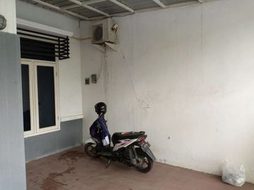 Rumah Jambangan 1.1 M Negoo siap huni