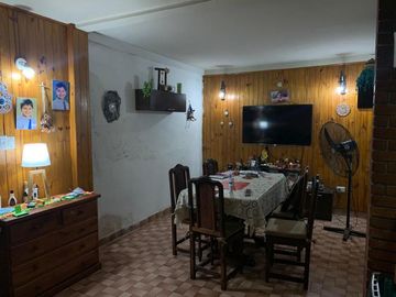 Casa en venta en Wilde