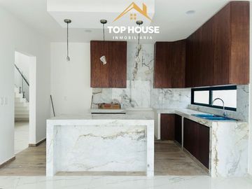 Casa en venta en Lomas de la Rioja, Veracruz