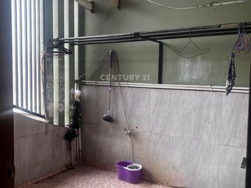 Disewakan Rumah Rapi Nyaman Dan Bagus Di Duta Bumi Bekasi