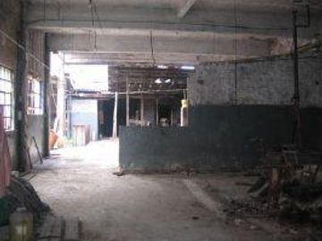 Galpón en 2 plantas - sobre lote de 8.66x45 - Lanus Oeste