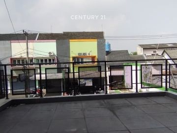 Ruko 2 Lantai Strategis Siap Pakai Di Batujajar Regency Bandung