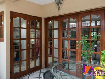 CASA EN VENTA B° SAN CARLOS ZONA SUR *APTA CREDITO HIP*