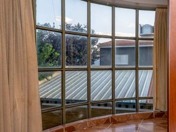 CASA EN VENTA B° SAN CARLOS ZONA SUR *APTA CREDITO HIP*