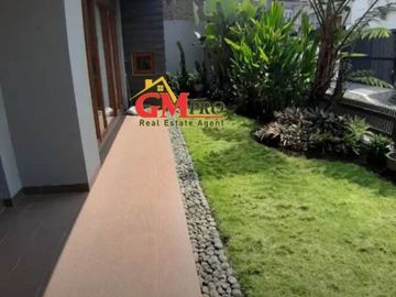 Dijual Rumah Lux Siap Huni di Pondok Hijau Gegerkalong Bandung - Utara