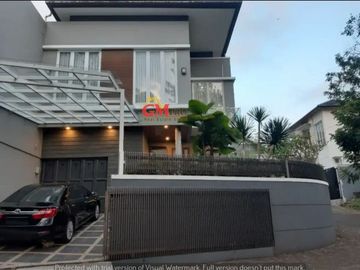 Dijual Rumah Lux Siap Huni di Pondok Hijau Gegerkalong Bandung - Utara