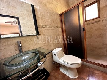 Oportunidad! Se Vende o Alquila Hermosa Casa en Altos del Maria