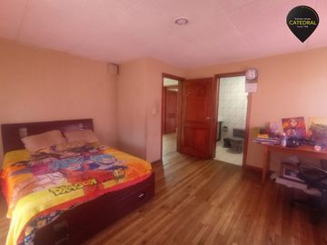 Casa de venta en Parque Miraflores – código:20099