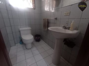 Casa de venta en Parque Miraflores – código:20099