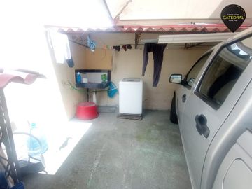 Casa de venta en Parque Miraflores – código:20099