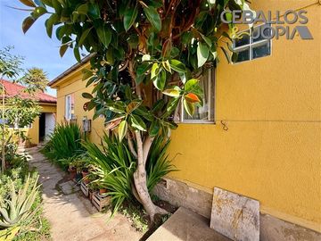 Casa en venta de 4 dorm. en Villa Alemana