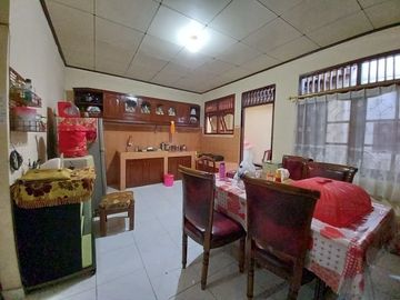 Rumah Kokoh Dan Nyaman Di Komplek Pemda Jatiasih, Bekasi